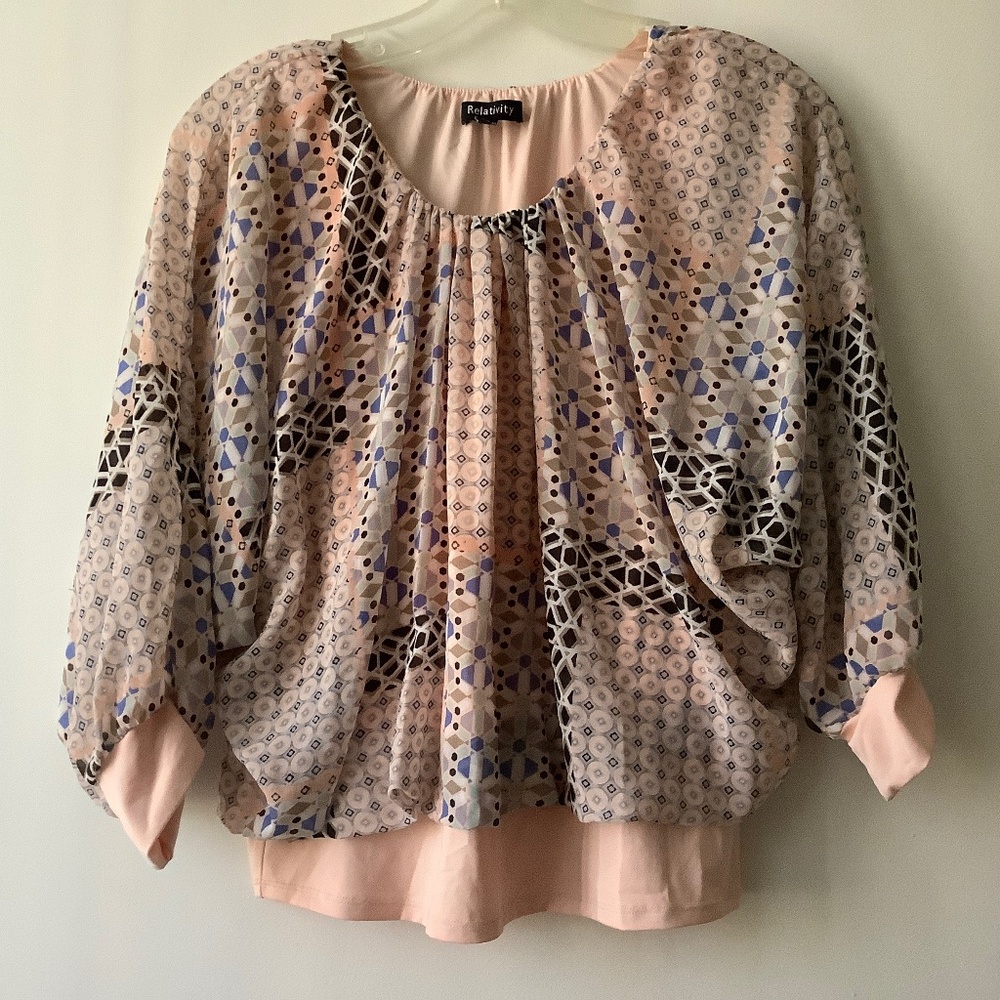 Relativity multicolor cropped tunic